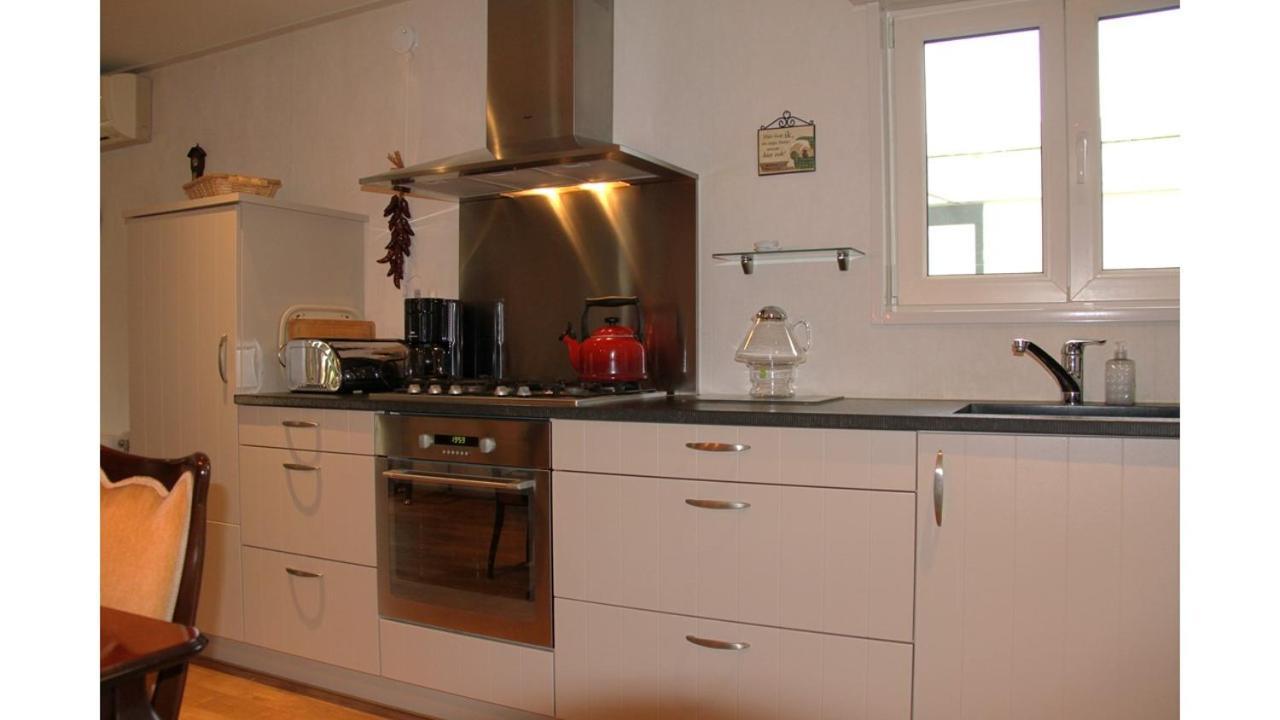 Chalet Buutengeweun, Met Luxe Jacuzzi En Tonsauna Sint Annaland Dış mekan fotoğraf